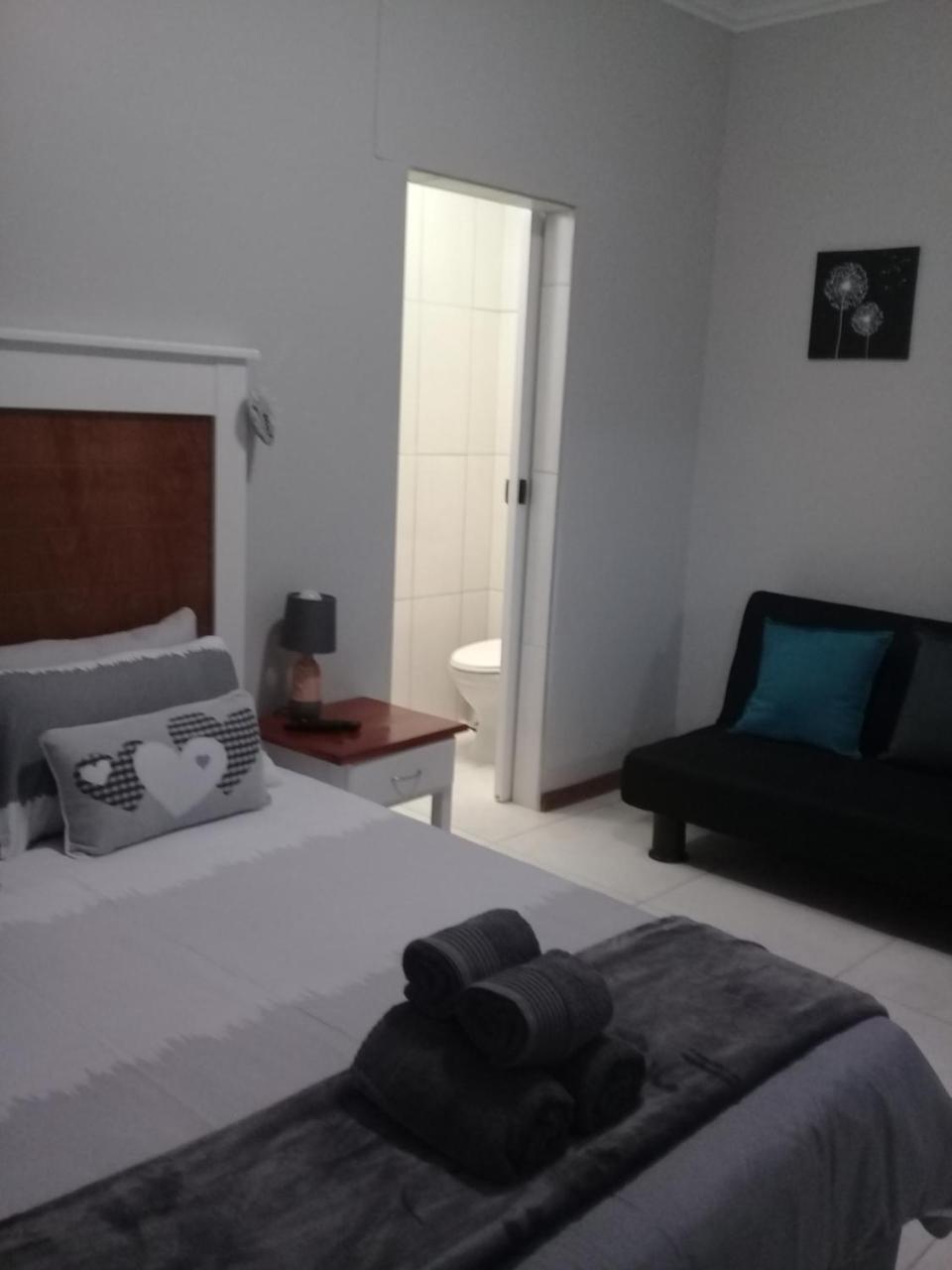 Hotel Tranquility Self Catering Lüderitz Exteriér fotografie
